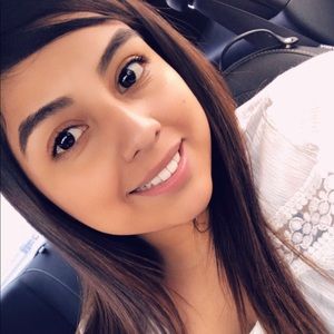 Meet your Posher, Cindy